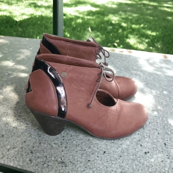 SERGIO TOMANI SUNDANCE Earthy Lace Up Ankle Booties 40 9 Boots Artsy COLUMBIA - Picture 3 of 16